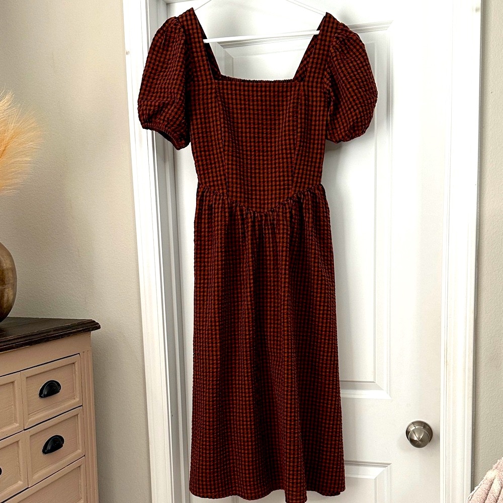 Brown Checkered Midi Dress - Picture 2 of 6